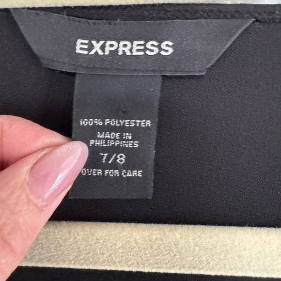 Express black wrap dress size 7/8 - Picture 3 of 7